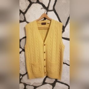 Men's Sleeveless Cardigan
